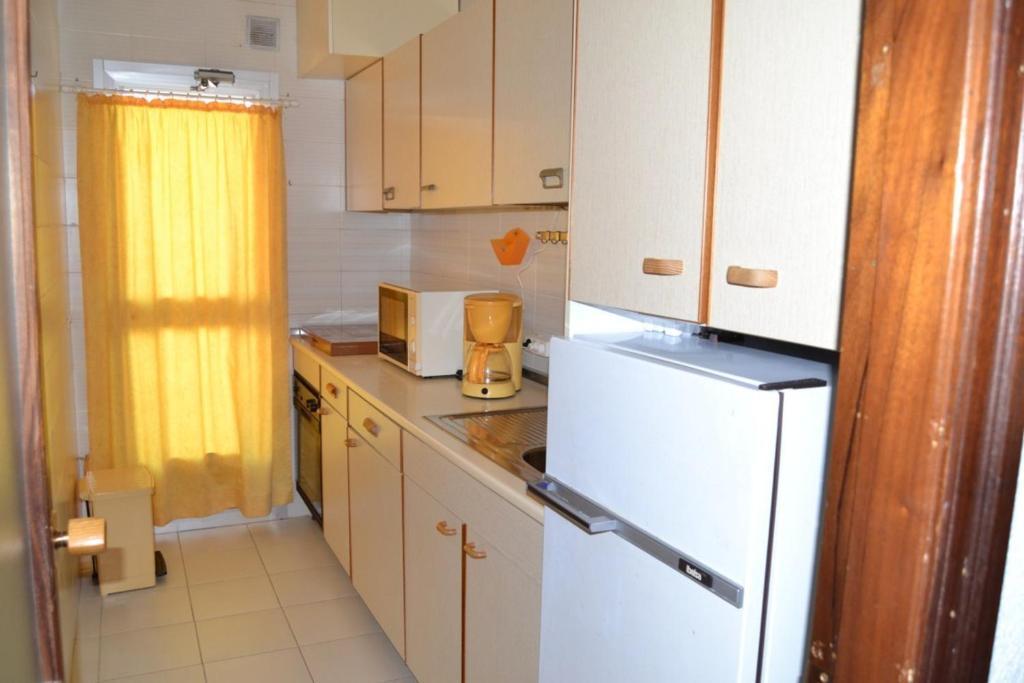 Apartamentos Turmalina Unitursa كاليبي الغرفة الصورة